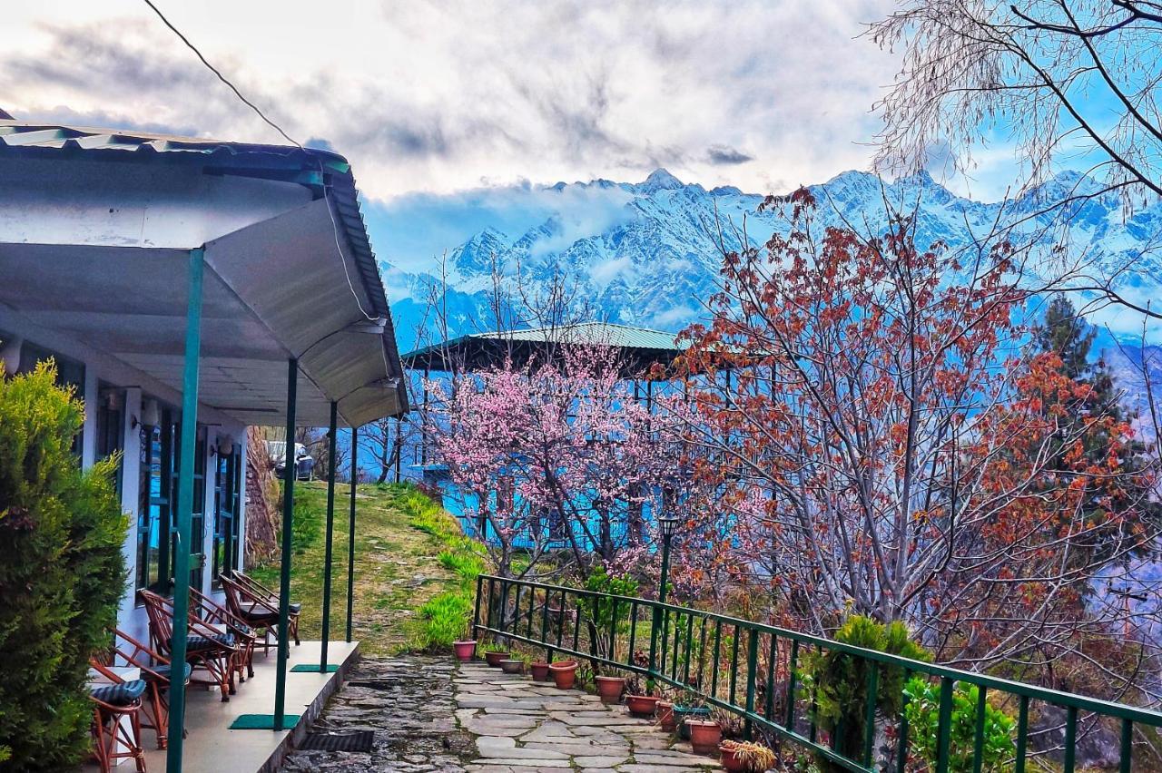 Himalayan High, Auli, By Himalayan Eco Lodges Joshīmath Exteriör bild