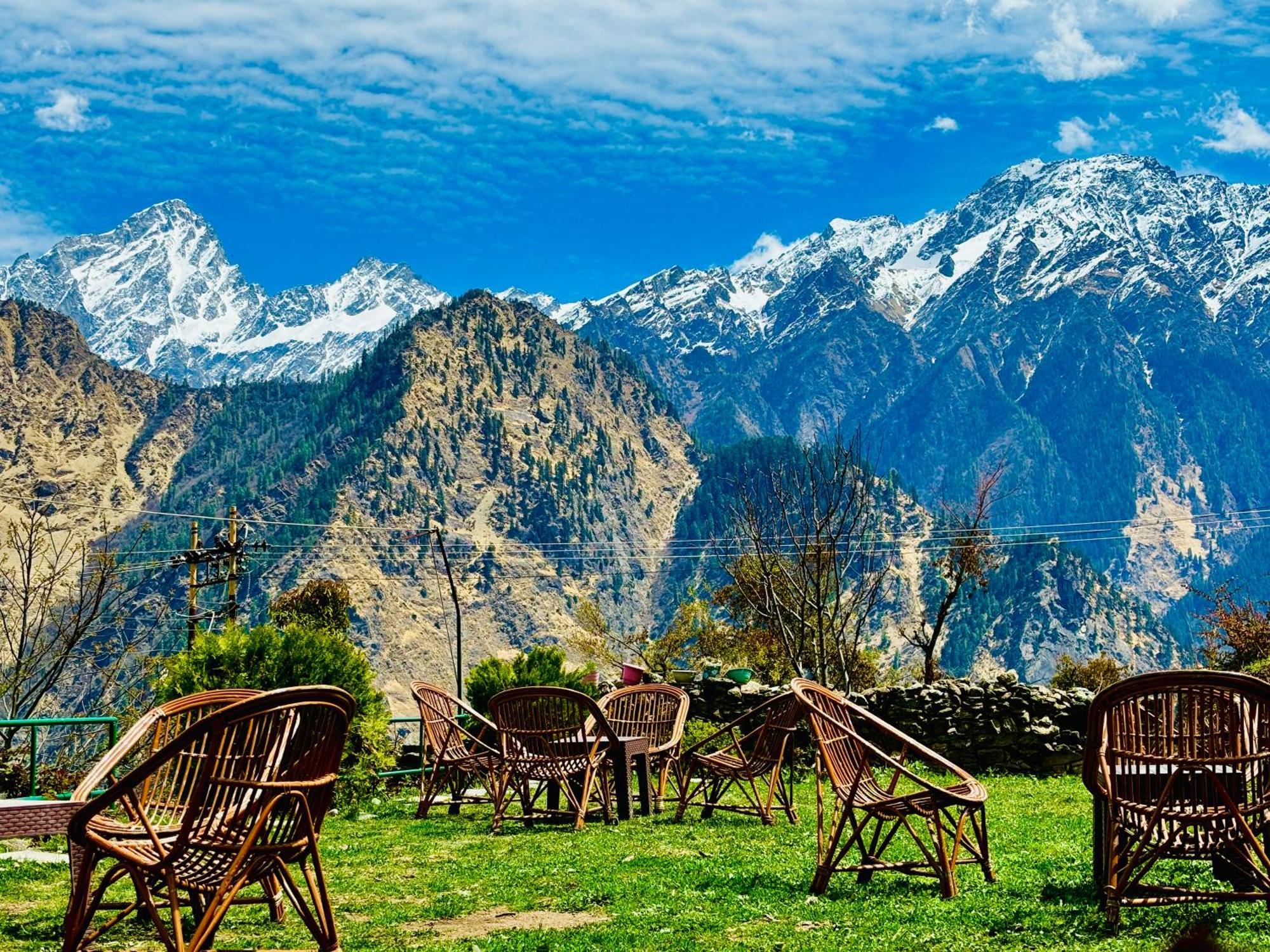 Himalayan High, Auli, By Himalayan Eco Lodges Joshīmath Exteriör bild