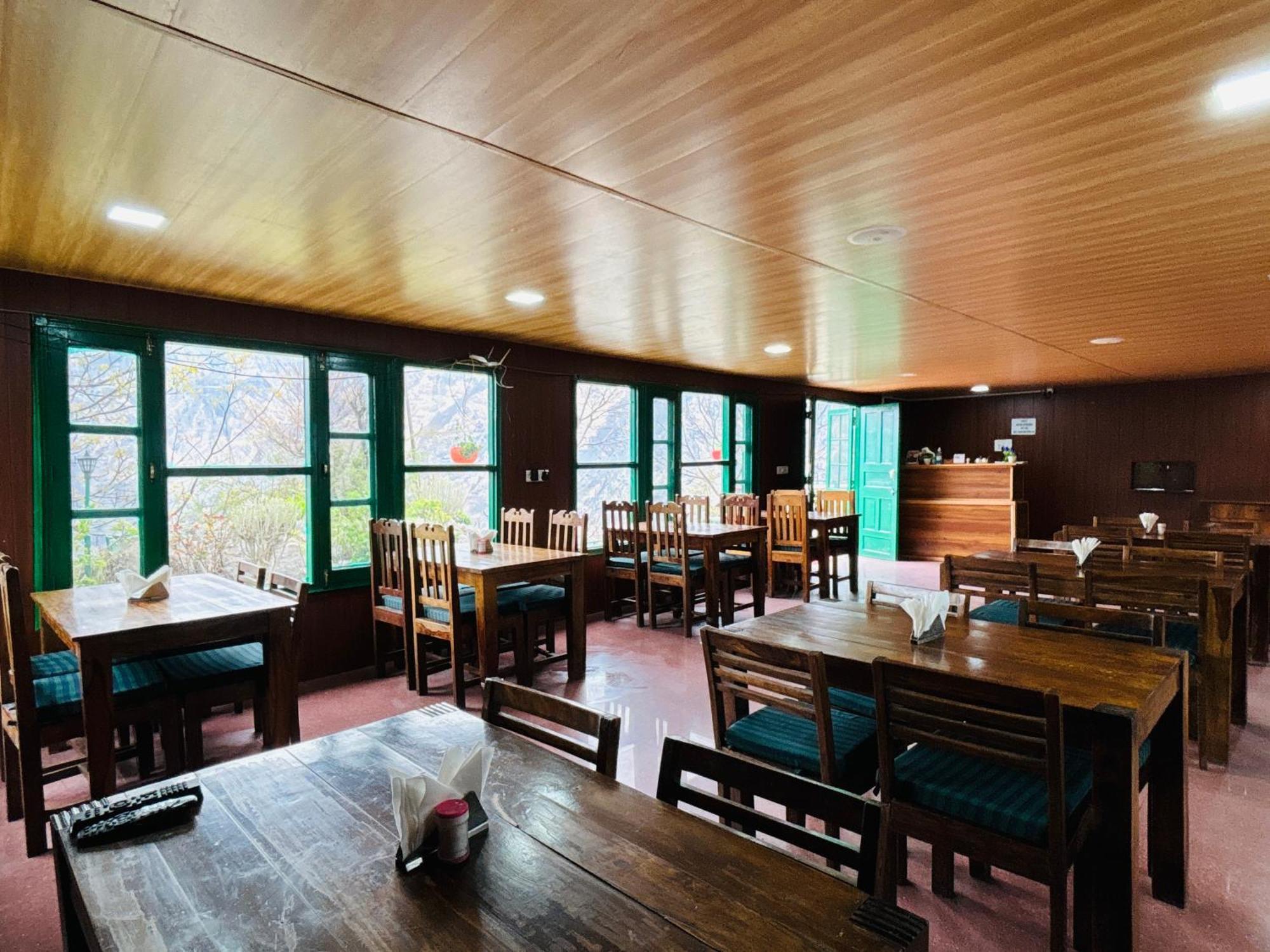 Himalayan High, Auli, By Himalayan Eco Lodges Joshīmath Exteriör bild